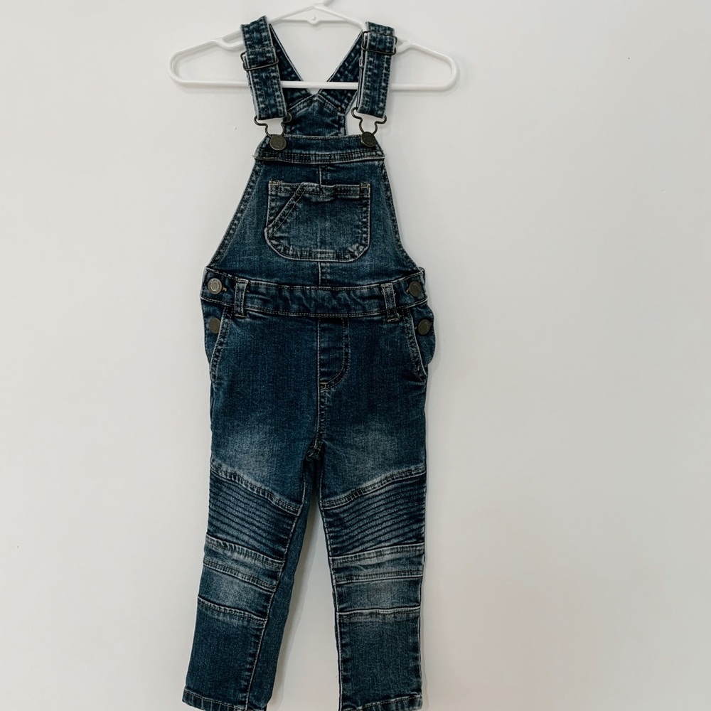 Art Class // toddler overalls